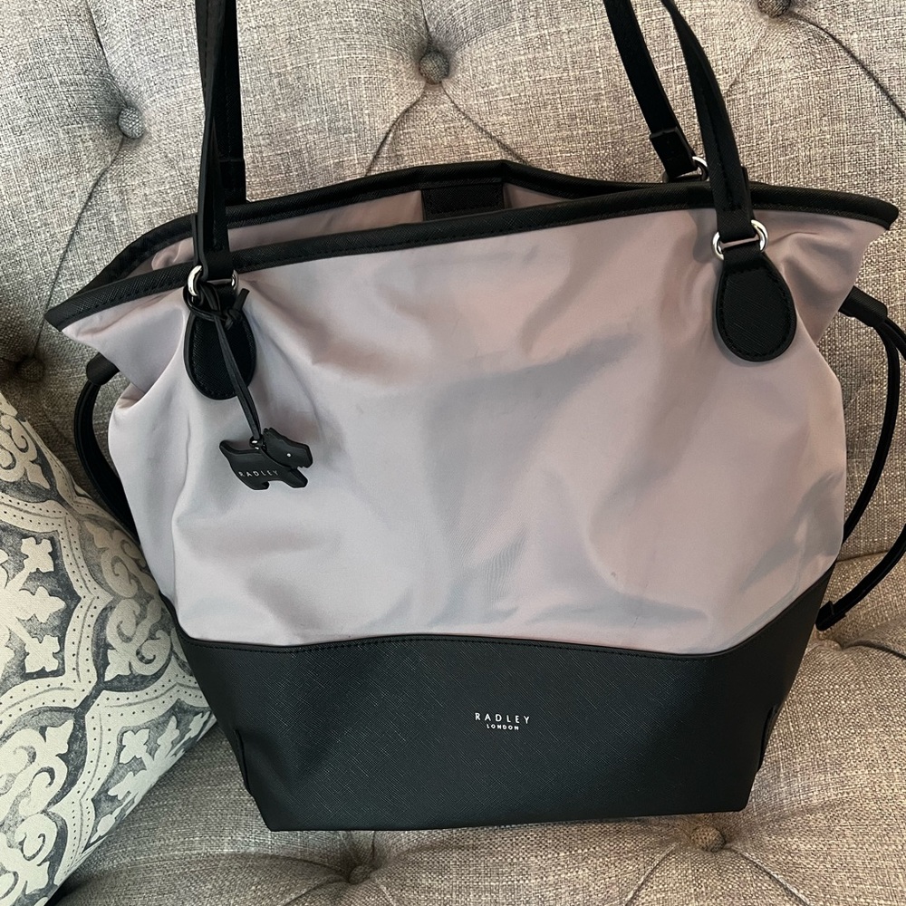 Radley London Black and Gray Women's Tote Bag